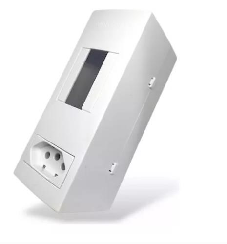 Caixa CD para Ar Condicionado com Disjuntor 16A e Tomada 20A